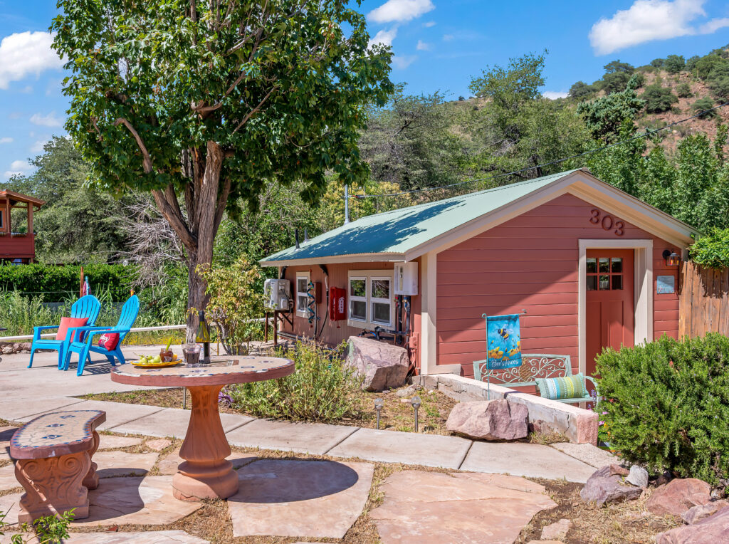 Red bungalow of Airbnb Bee Happy Bungalow Bisbee